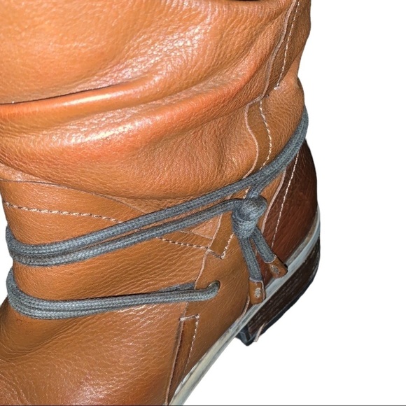 Clarks Leather Ankle Boots Low Heel Round Toe Chestnut Brown Womens Size 7.5M - Picture 5 of 16